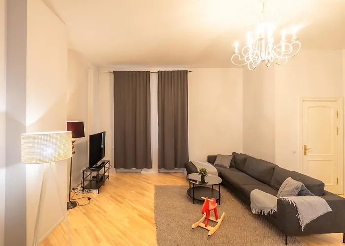 Апартаменты Embassy Area, Spacious 2br Рига