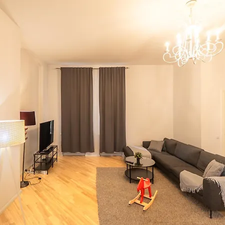 Apartament Embassy Area, Spacious 2br Ryga