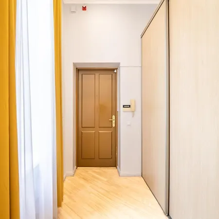 Embassy Area, Spacious 2br Apartament